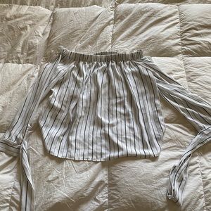 Forever 21 off the shoulder blouse